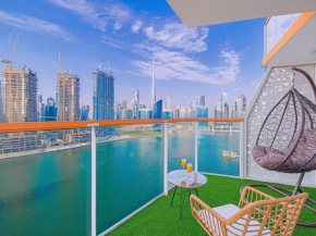 Panoramic! Burj Khalifa and Canal View!